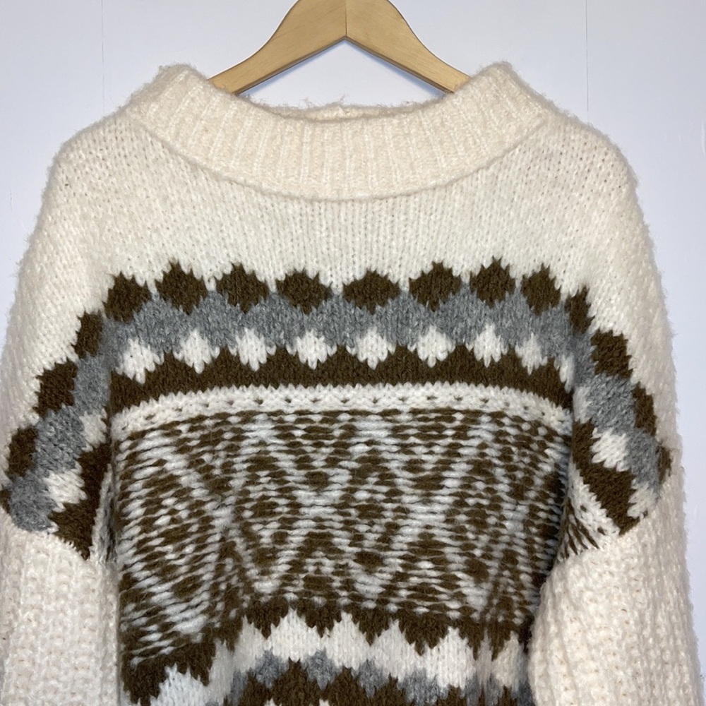 NEW Free People Alpine Pullover in Snowy Forest - Picture 7 of 14